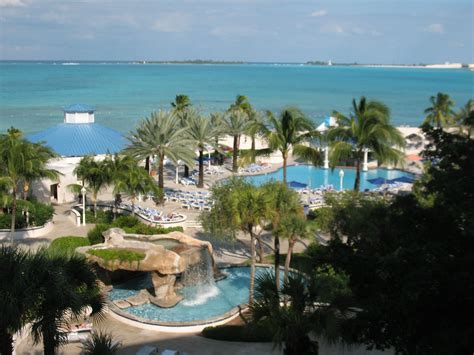 nassau cable beach resort.